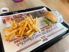 -The Habit Burger Grill 哈比特汉堡(复兴soho店)