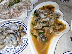 -覃记海鲜美食餐厅