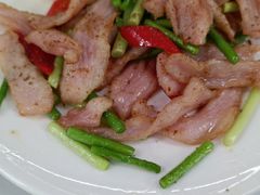 -正宗普宁豆干坊·洪记砂锅粥(红领巾路店)