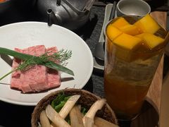 -三出山火锅(南京万象天地店)