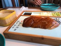 特色烤鸭-荷塘秋月·本帮江浙菜(国权路店)