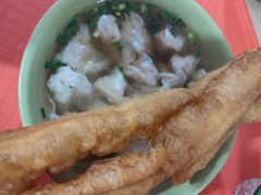 -张阿三馄饨店