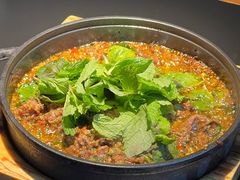 佐料薄荷牛肉-Ameigo梅果·云贵川bistro(长宁来福士店)