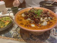 -云海肴·汽锅鸡·云南菜(天山百盛优客店)