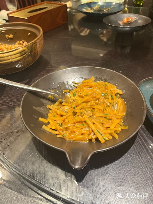 浩运海鲜·16年专注青岛菜(石老人店)干蛤蜊炖土豆条图片