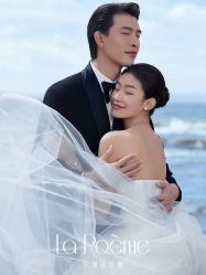 -乐派诗婚纱摄影