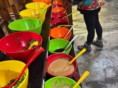 -果松木炭酸菜铜火锅·外婆参鸡汤