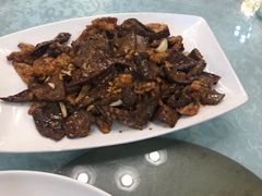 -六和聚传统烤鸭.天津菜(和平店)