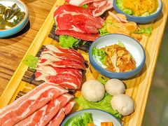 -明洞阿姨·韩式酱蟹烤肉·创意料理(三元桥店)