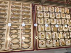 -恒一珠宝·回收黄金钻石奢侈品(灵岩南路店)