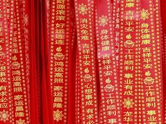 -龙华寺