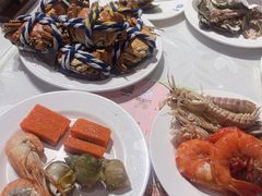 -四海一家自助餐(益田假日广场店)