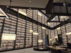 -上海虹桥中心爱琴海亚朵S酒店