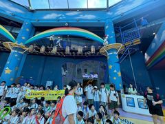 -蓝精灵乐园·世茂精灵之城主题乐园