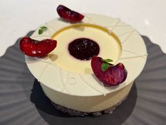 -潮一不贰·法式甜品·生日蛋糕·西式简餐(外滩店)