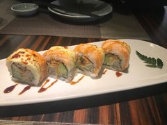 火炙三文鱼芝士卷-山葵家·创意料理(万象汇店)