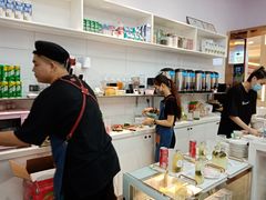 -猪盟咖啡店(玖洲道店)