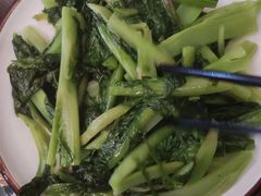 炒时蔬-伊兰麒兰馨园·川菜·清真馆(339电视塔店)