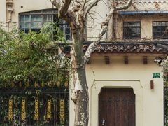 -上海市静安区图书馆(新闸路馆)