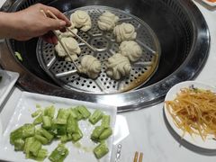 -哈尔滨烧烤·山河村铁锅炖(交大店)