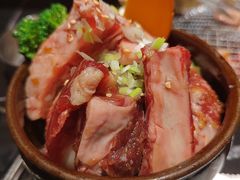 -山川小町·极番烧肉(新地假日广场店)