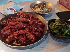 -巴厘龙虾·榜首油焖大虾(音乐学院·沿江酒馆店)