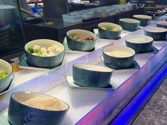 -曼格活海鲜·牛排自助(光明蓝鲸店)