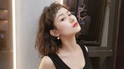 -TOP HAIR SALON