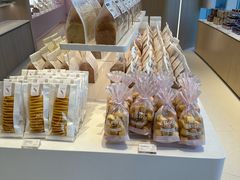 -好利来(乐堤港店)