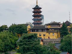 -南京夫子庙中华门地铁站轻居酒店