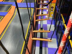 -Tenker Club弹刻极限主题公园 · 蹦床 · 团建 · 生日派对(大关店)