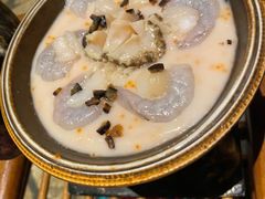 -老牌坊云南鱼豆花火锅(爱建店)