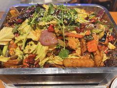 -干老庆贵州留一手烤鱼·地摊火锅(财经大学店)