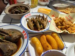 -贤合庄卤味自助火锅(新都汇店)