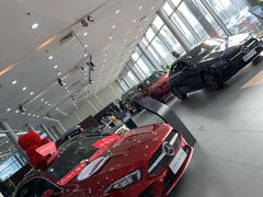 -奔驰利星行(北京花乡店)