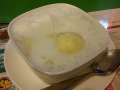 榴莲捞河-甜心妈妈·榴莲星级糖水(北京路总店)