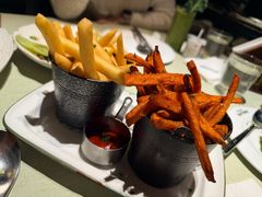 -碧特博格·20年品牌西餐厅(芜湖路店)