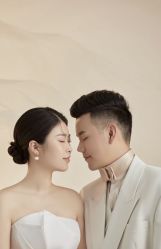-至臻微拉婚纱摄影