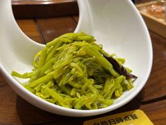 小山菌拌黄花-二分八云雁阁(长治路店)