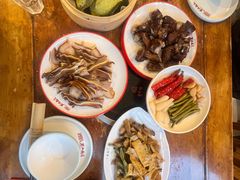 -老鼎万春卤菜(五代传承创始老店)