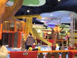 -MELAND CLUB亲子乐园•派对(虹桥万象城店)