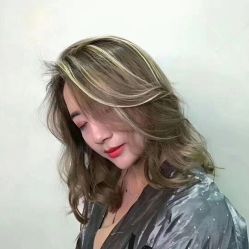 -MYYF SALON烫发染发