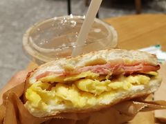-星巴克臻选(万象前海店)