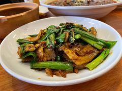 -彧玖食坊·川式砂锅酒馆(成山路店)