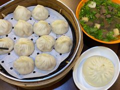 鲜肉小笼-大龙汤包