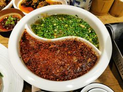 鸳鸯水煮牛肉-成都吃客(九眼桥店)