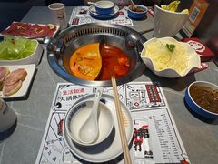 -生活如沸·顺德水牛奶火锅(人民广场店)