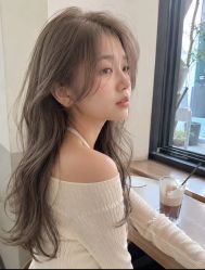 -镁连社·美联社