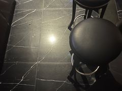 -皇马纯KTV·量贩·聚会(民治店)