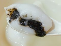 黑芝麻汤团-七宝老街汤团(上海世纪汇广场店)